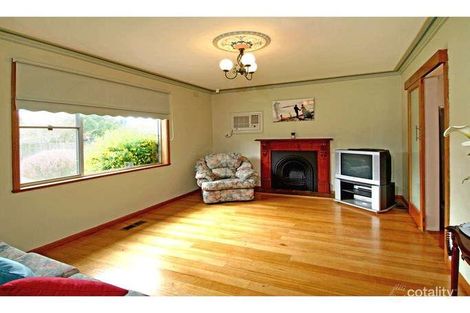 Property photo of 4 Kenna Street Macleod VIC 3085