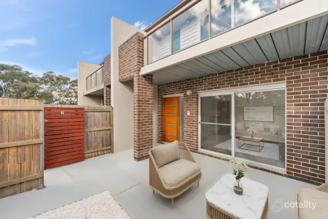 Property photo of 2/33 Ronald Walker Street Casey ACT 2913