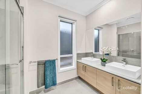 Property photo of 133 Fairways Boulevard Craigieburn VIC 3064