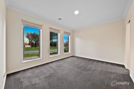 Property photo of 76 Wurundjeri Boulevard Berwick VIC 3806