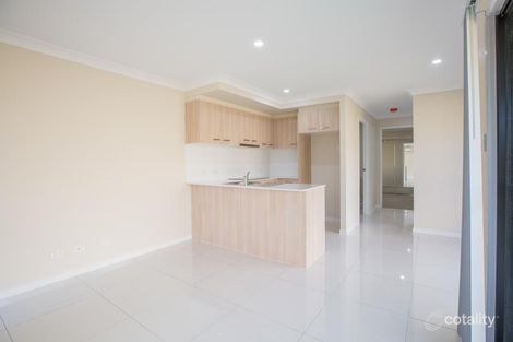 Property photo of 2/34 Dawson Place Brassall QLD 4305