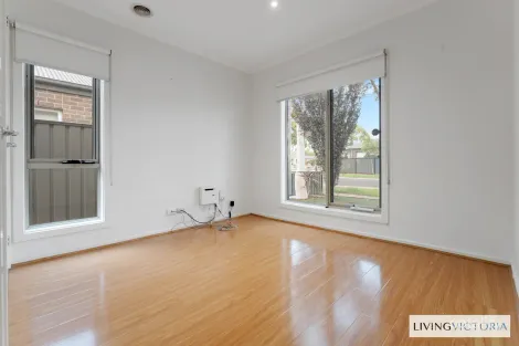 Property photo of 78 Miles Franklin Boulevard Point Cook VIC 3030