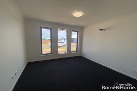Property photo of 5 Tuono Court Munno Para West SA 5115