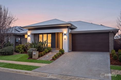 Property photo of 26 Molnar Circuit Oran Park NSW 2570