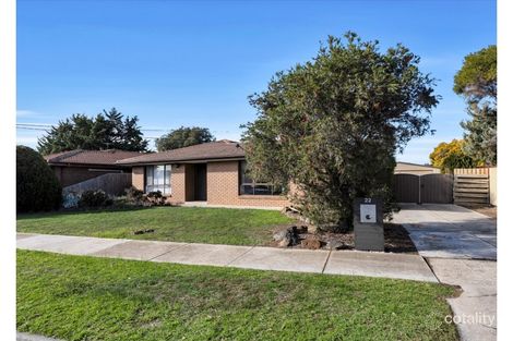 Property photo of 22 Albatross Avenue Werribee VIC 3030