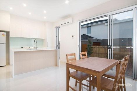Property photo of 2/23 Elizabeth Street Oakleigh East VIC 3166