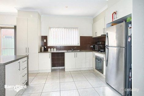 Property photo of 13 Chelsworth Loop Craigieburn VIC 3064