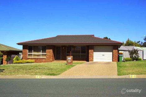 Property photo of 2/1 Minya Place Glenfield Park NSW 2650