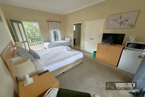 125 Avon Tce, York, WA 6302