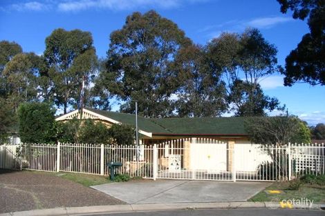 Property photo of 8 Pinto Place St Clair NSW 2759