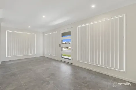 Property photo of 24 Murchison Street White Rock QLD 4306