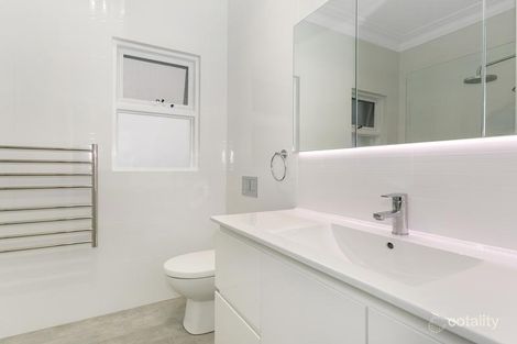 Property photo of 11 Eurobin Avenue Manly NSW 2095