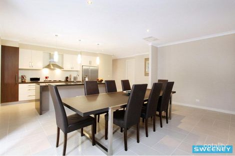 Property photo of 39 Peppermint Grove Taylors Hill VIC 3037