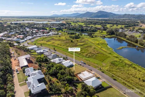 64 Aroona St, Caravonica, QLD 4878