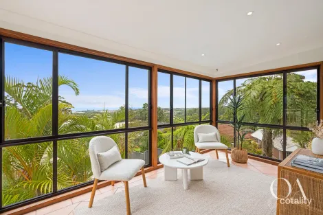 Property photo of 26 Arunta Drive Thirroul NSW 2515