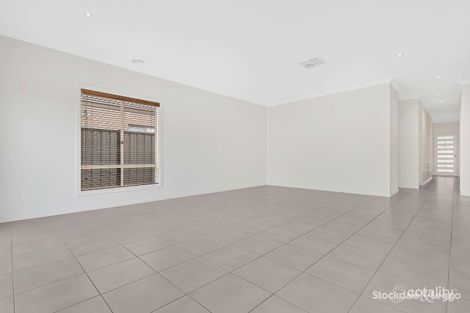 Property photo of 60 Craigmoor Crescent Mernda VIC 3754