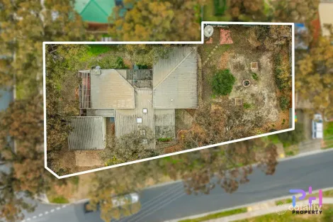 199 Aspinall St, Kangaroo Flat, VIC 3555