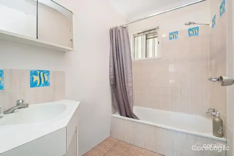 Property photo of 6 Lomic Court Eagleby QLD 4207