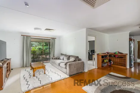 Property photo of 13 Sunray Drive Highfields QLD 4352