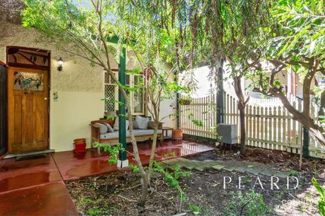 18 Lichfield St, Victoria Park, WA 6100