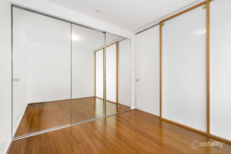 Property photo of 1603/241 Harbour Esplanade Docklands VIC 3008