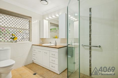 Property photo of 16 Twine Place Bellbowrie QLD 4070