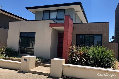 Property photo of 40B The Avenue Caroline Springs VIC 3023