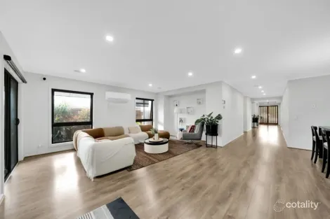 Property photo of 6 Pesa Way Wyndham Vale VIC 3024