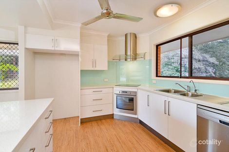 Property photo of 2 Gairdner Place Aspley QLD 4034