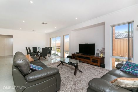 Property photo of 5 Kirk Loop Lake Coogee WA 6166