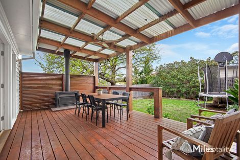 Property photo of 4 Elvin Street Macleod VIC 3085