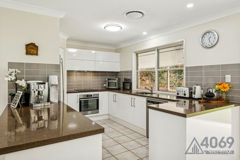 Property photo of 16 Twine Place Bellbowrie QLD 4070