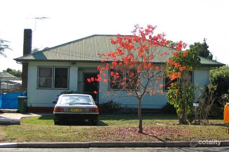 7 Bond Ave, Toongabbie, NSW 2146