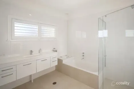 Property photo of 35 Lord Street Shelly Beach NSW 2261