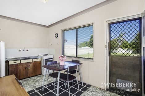Property photo of 42 Merrendale Avenue Gorokan NSW 2263