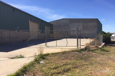 77 Bayldon Rd, Queanbeyan West, NSW 2620