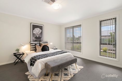 Property photo of 2 Elm Court Parafield Gardens SA 5107