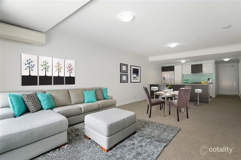 Property photo of 4/95 Clarence Road Indooroopilly QLD 4068