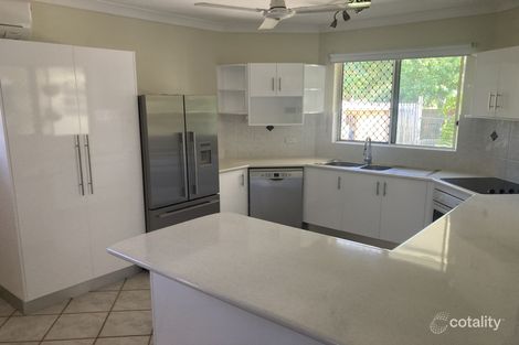 Property photo of 33 Meander Close Brinsmead QLD 4870