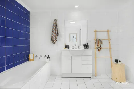 Property photo of 210/1 Poplar Street Surry Hills NSW 2010