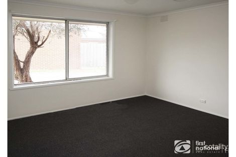 Property photo of 1/4 Walter Street Cranbourne VIC 3977