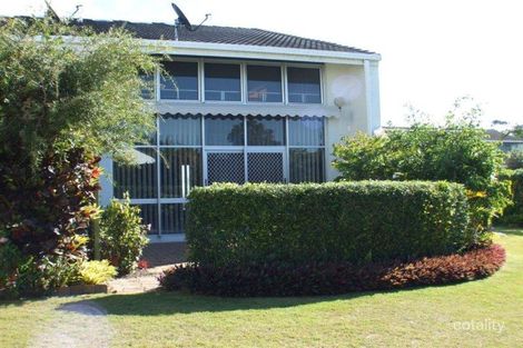 Property photo of 2B/10 Spinnaker Drive Sandstone Point QLD 4511