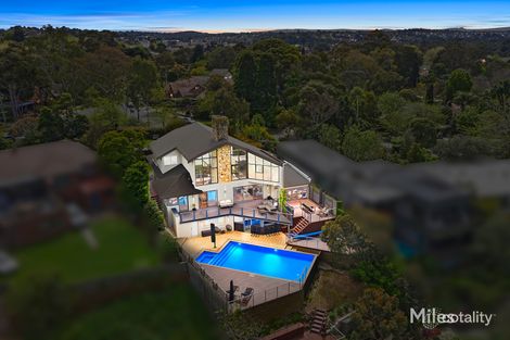 Property photo of 13 Mossman Drive Eaglemont VIC 3084