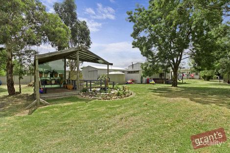 Property photo of 25 Mulcare Street Nar Nar Goon VIC 3812