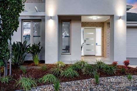 Property photo of 7 Skandia Lane Point Cook VIC 3030