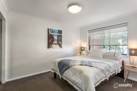 Property photo of 2/16 Dover Road Scarborough WA 6019