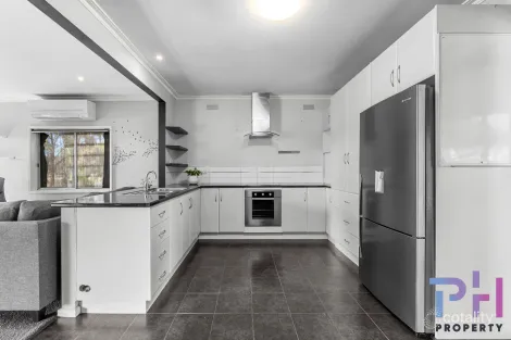 Property photo of 17 Atlas Road Junortoun VIC 3551