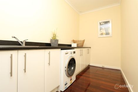 467 Morley Dr, Morley, WA 6062