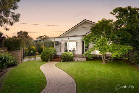 Property photo of 34 Rockbeare Grove Ivanhoe VIC 3079