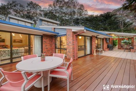 Property photo of 2 Nyon Place Berwick VIC 3806